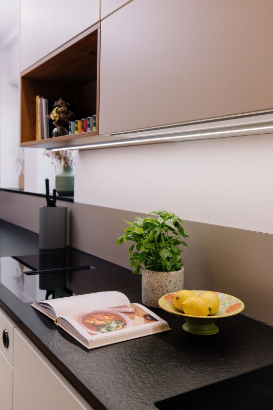 Küche Polarweiß Silbermond